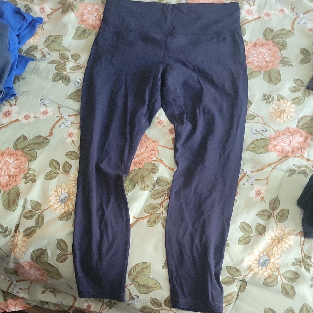 Athleta Ultra High Rise Elation Leggings M